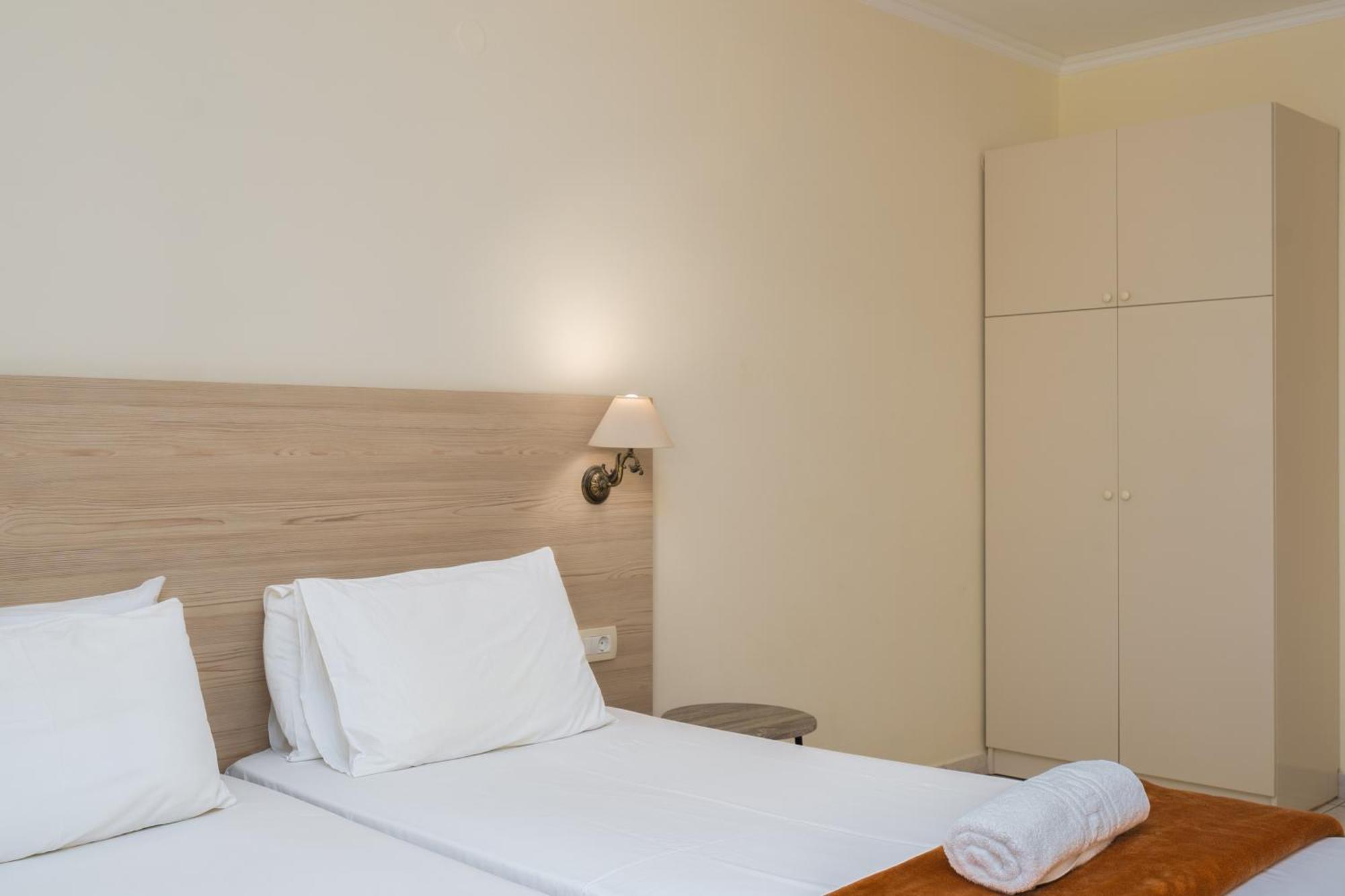 Manousis Aparthotel Tsilivi  Exterior photo