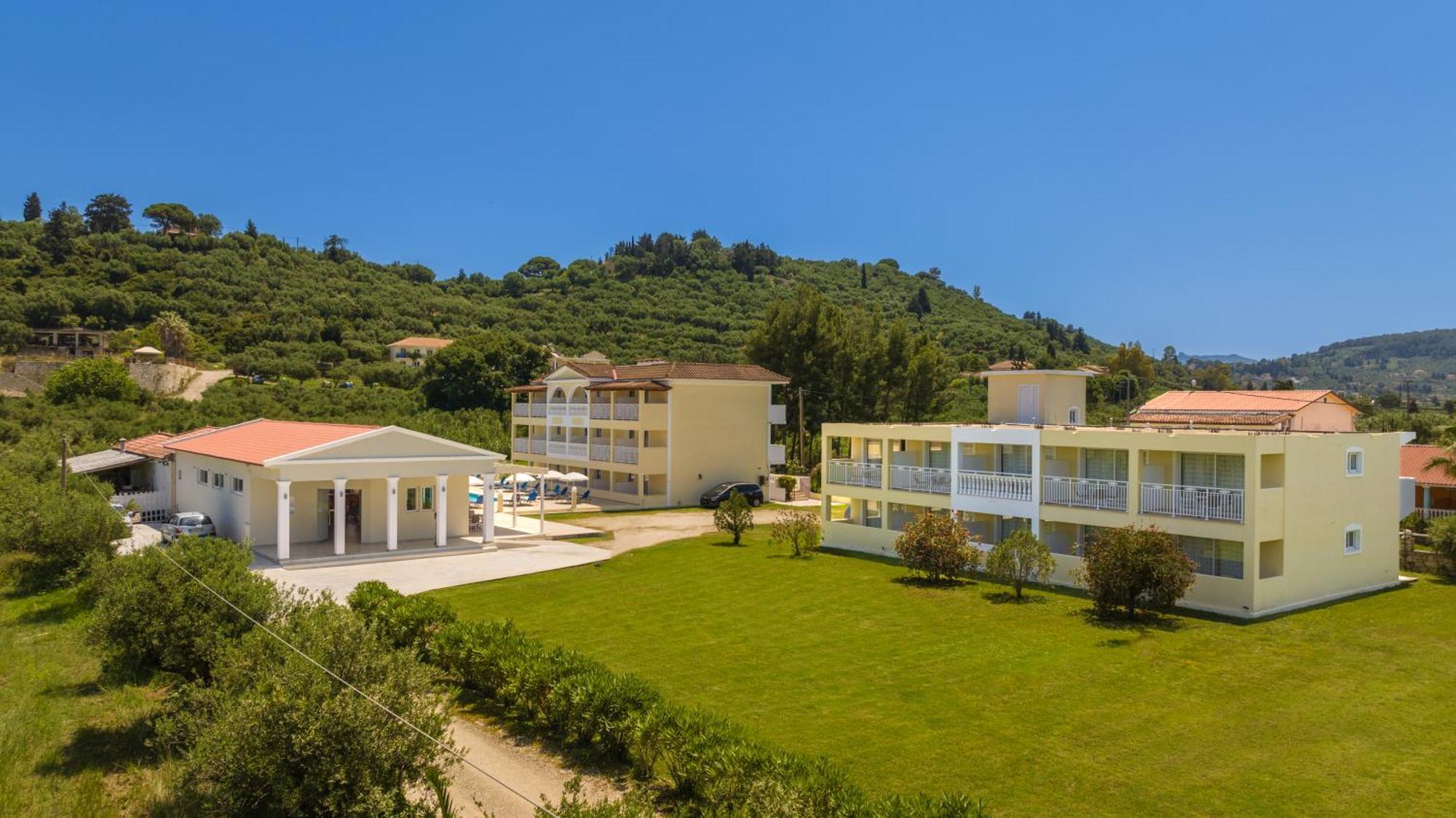 Manousis Aparthotel Tsilivi  Exterior photo
