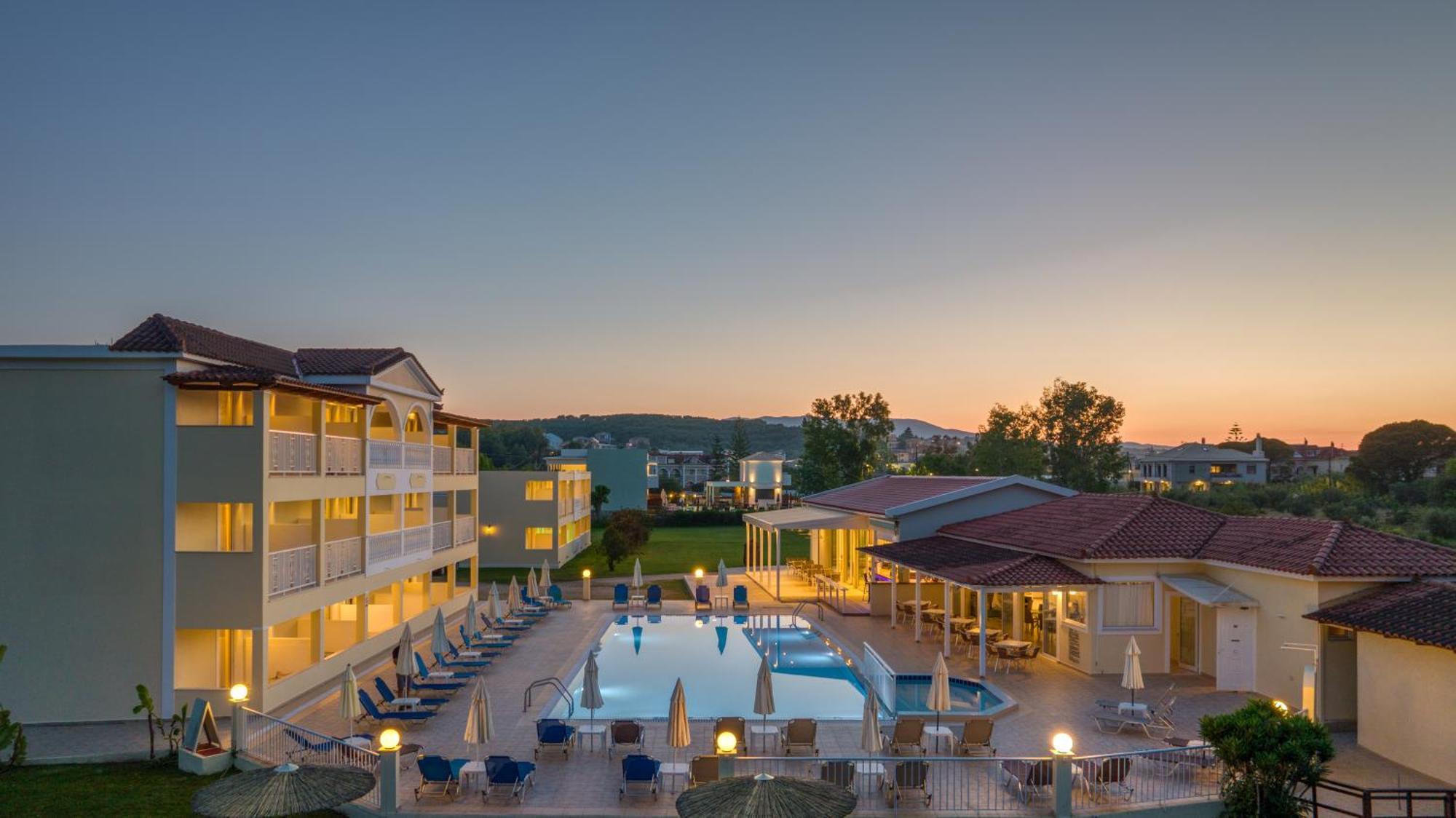 Manousis Aparthotel Tsilivi  Exterior photo