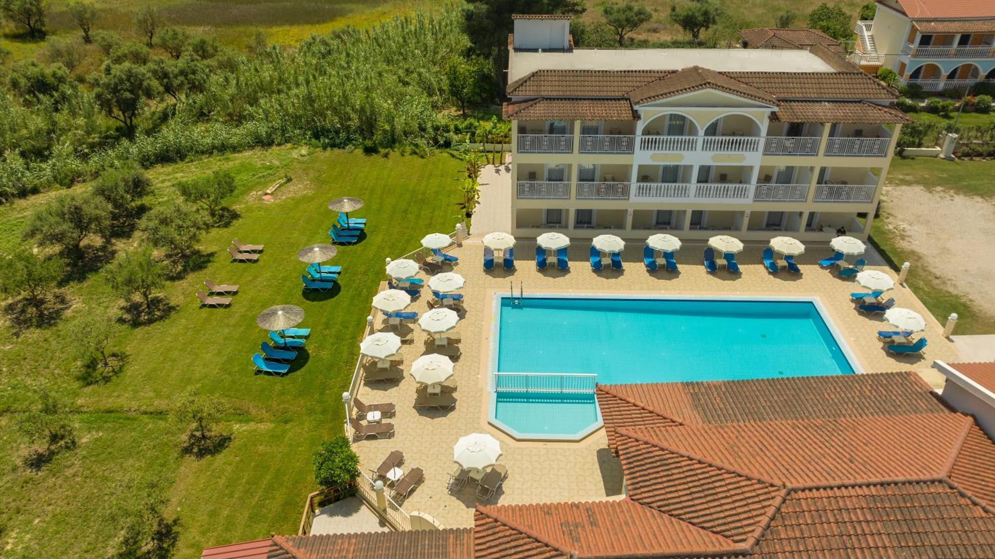 Manousis Aparthotel Tsilivi  Exterior photo